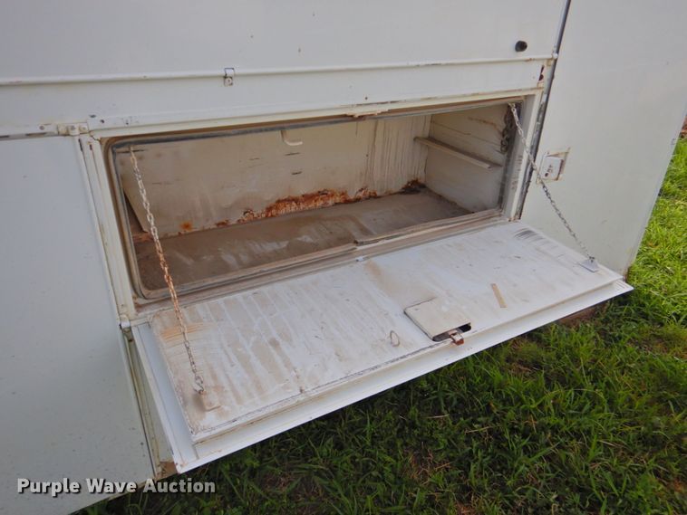 image for item DP4396 Altec  utility bed