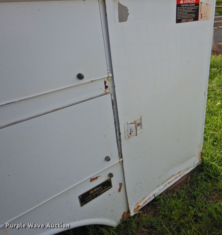 image for item DP4396 Altec  utility bed