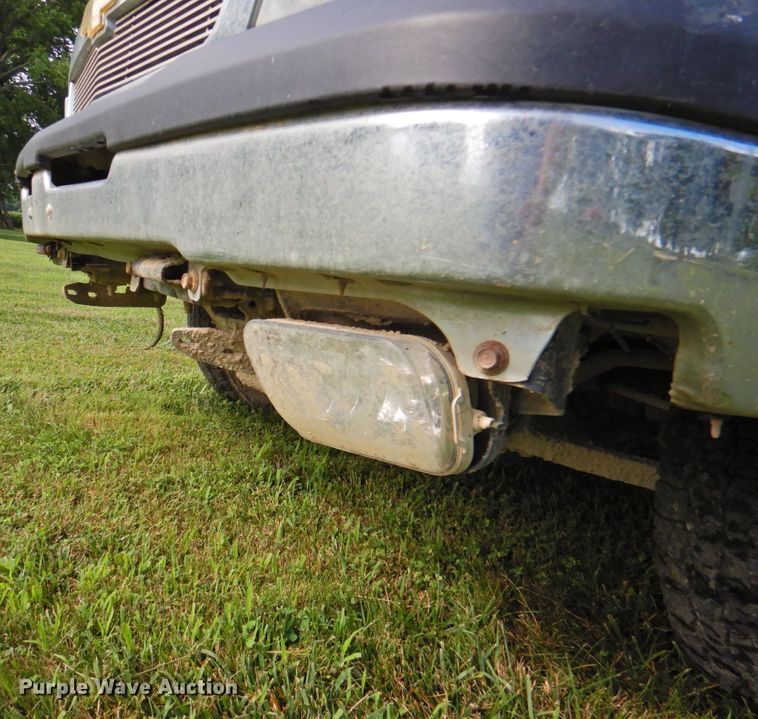 image for item DP4400 2003 Chevrolet Silverado 1500  Ext. Cab pickup truck