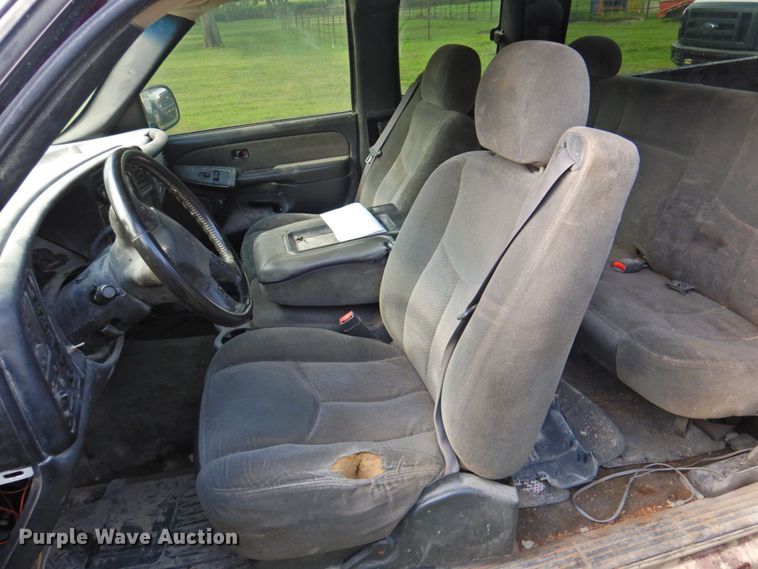 image for item DP4400 2003 Chevrolet Silverado 1500  Ext. Cab pickup truck