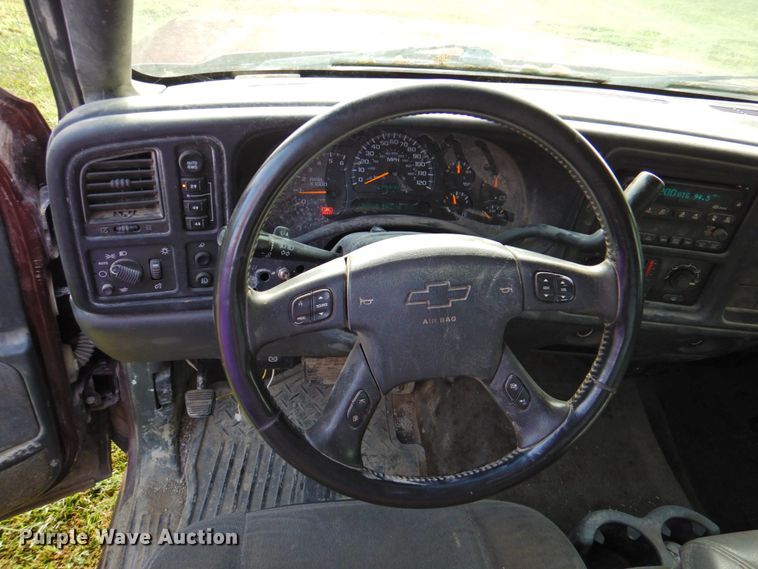 image for item DP4400 2003 Chevrolet Silverado 1500  Ext. Cab pickup truck