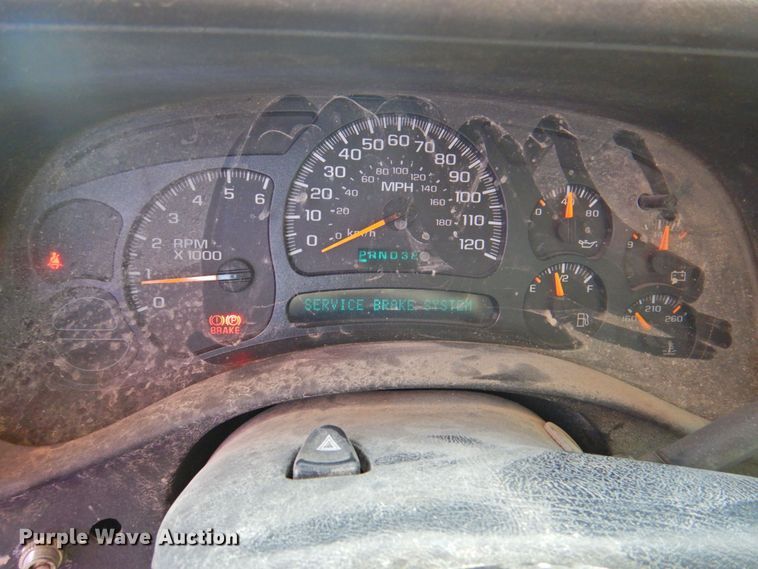 image for item DP4400 2003 Chevrolet Silverado 1500  Ext. Cab pickup truck