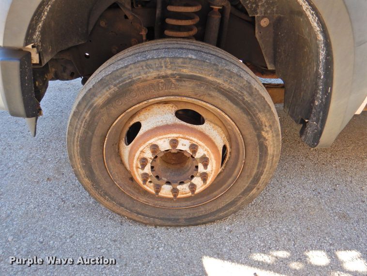 image for item DP4669 2008 Ford F450 Super Duty  flatbed truck