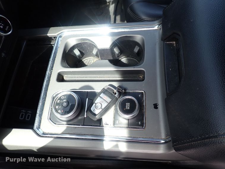 image for item DS7196 2019 Ford Expedition  SUV