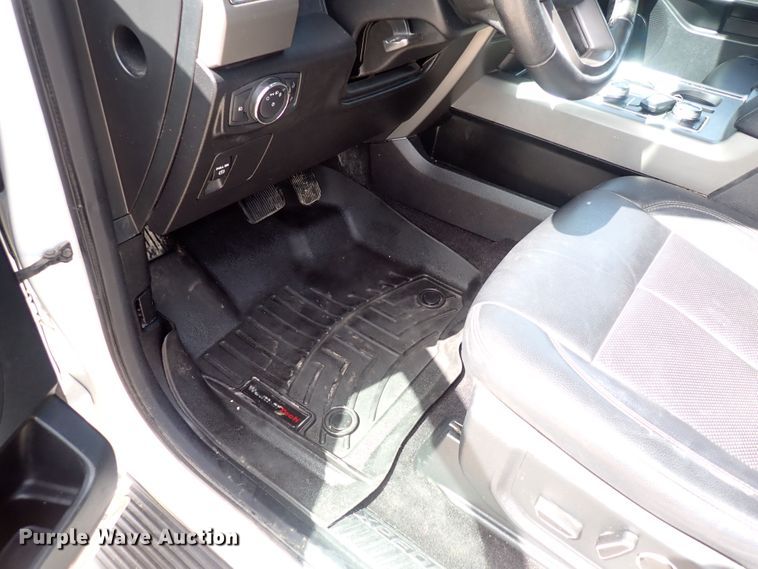 image for item DS7196 2019 Ford Expedition  SUV