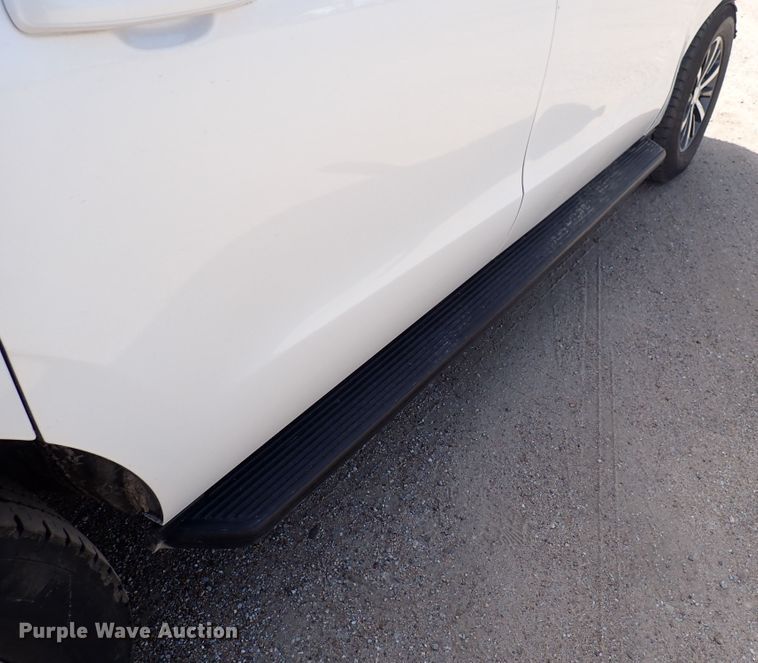 image for item DS7196 2019 Ford Expedition  SUV