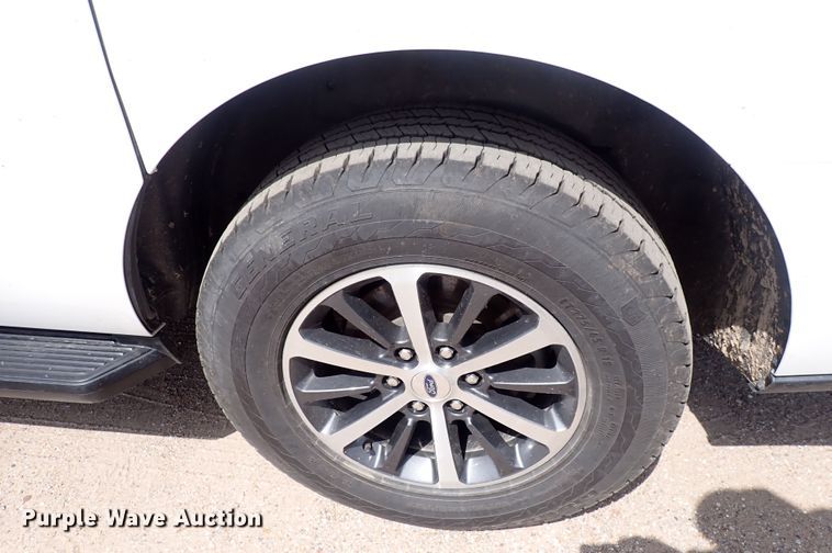 image for item DS7196 2019 Ford Expedition  SUV