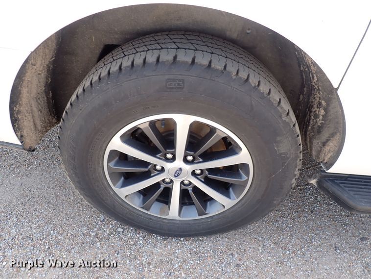 image for item DS7196 2019 Ford Expedition  SUV