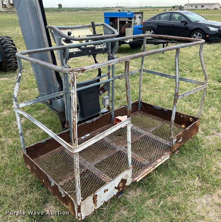 image for item DS8397 2001 Terex TB66  boom lift