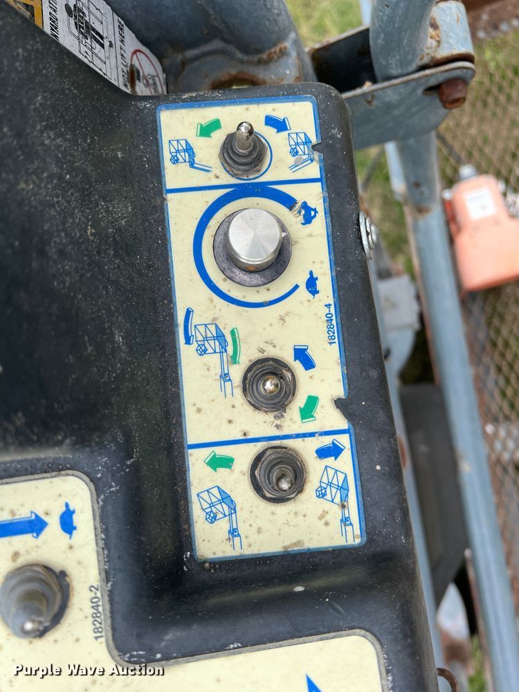 image for item DS8397 2001 Terex TB66  boom lift