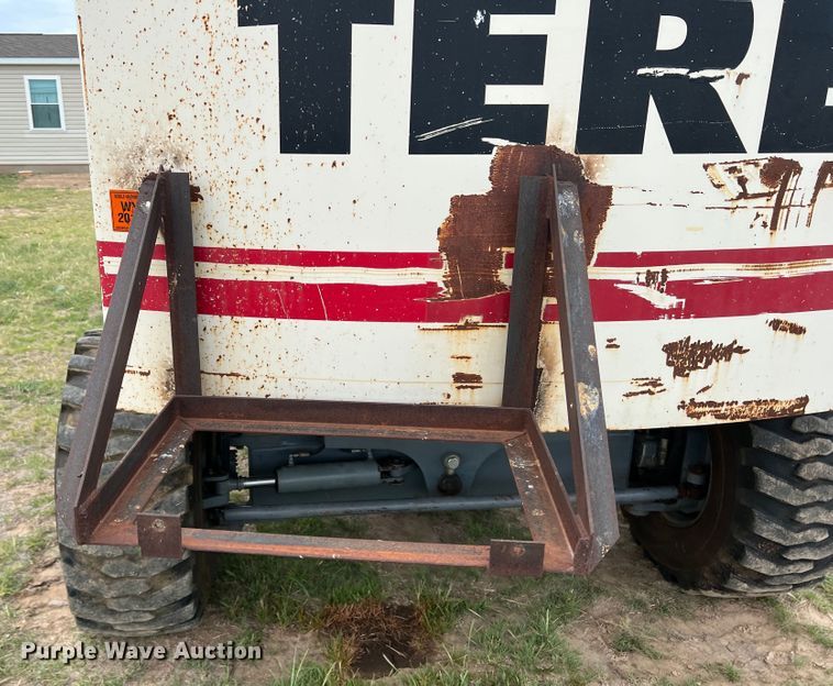 image for item DS8397 2001 Terex TB66  boom lift