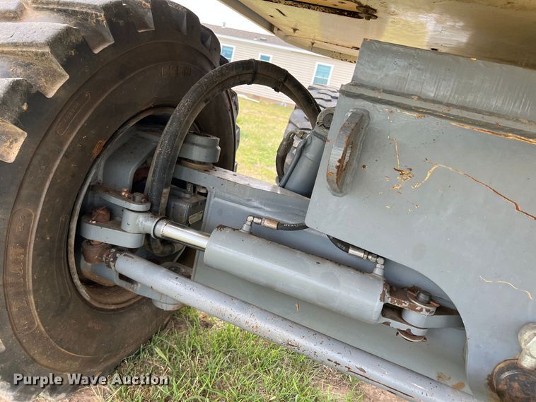 image for item DS8397 2001 Terex TB66  boom lift