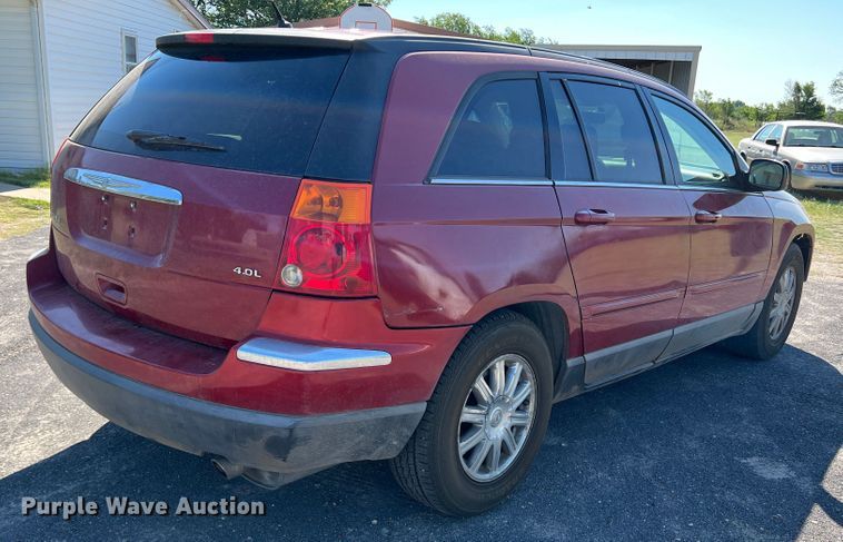image for item DS8415 2007 Chrysler Pacifica  SUV
