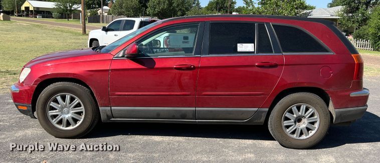 image for item DS8415 2007 Chrysler Pacifica  SUV