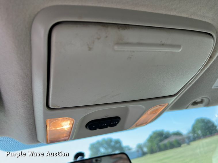 image for item DS8415 2007 Chrysler Pacifica  SUV