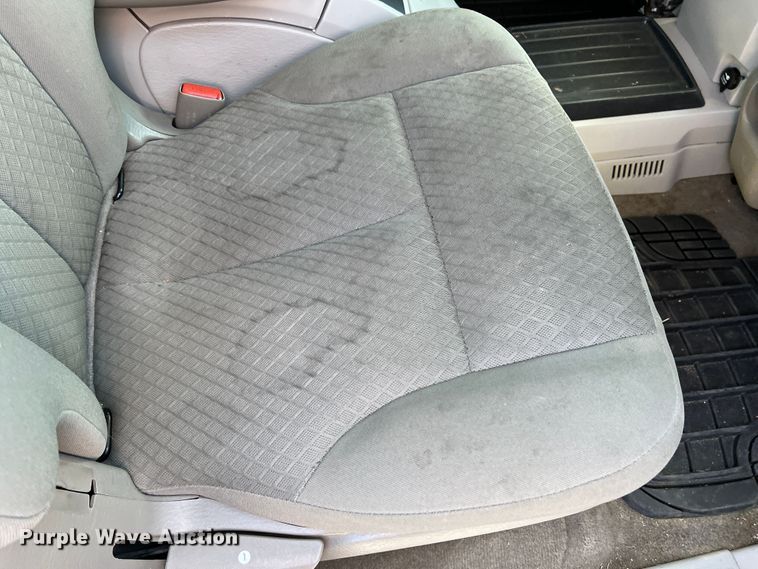 image for item DS8415 2007 Chrysler Pacifica  SUV