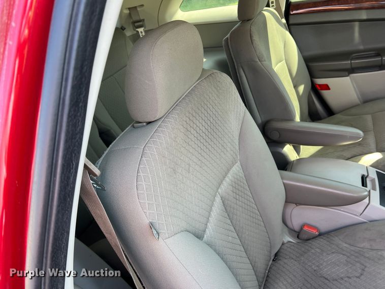 image for item DS8415 2007 Chrysler Pacifica  SUV
