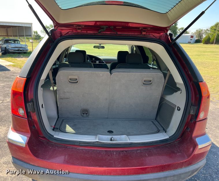 image for item DS8415 2007 Chrysler Pacifica  SUV
