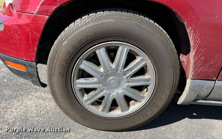 image for item DS8415 2007 Chrysler Pacifica  SUV