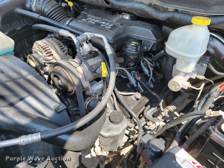 image for item HF9350 2005 Dodge Ram 1500  Quad Cab pickup truck