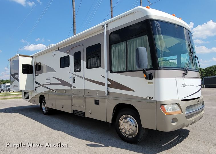 image for item HF9351 2005 Itasca Suncruiser  RV