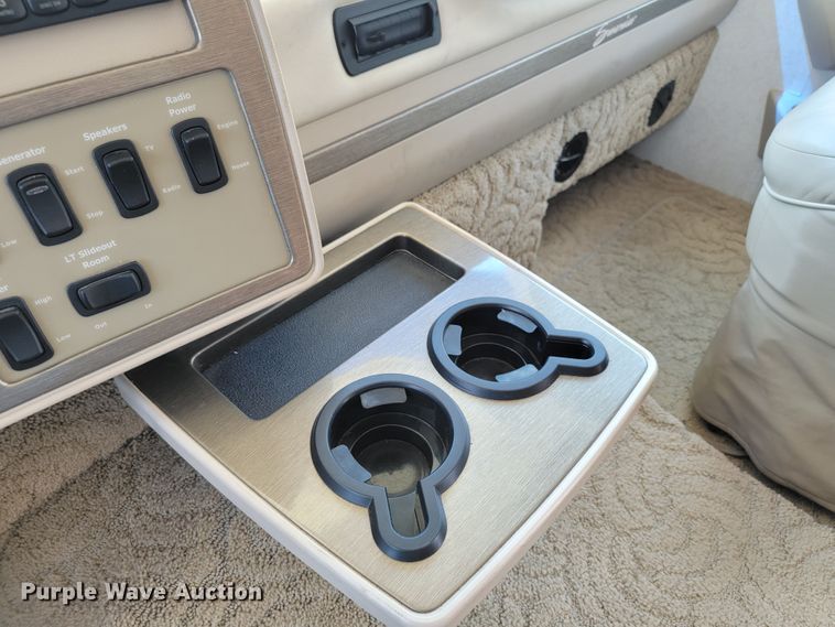 image for item HF9351 2005 Itasca Suncruiser  RV