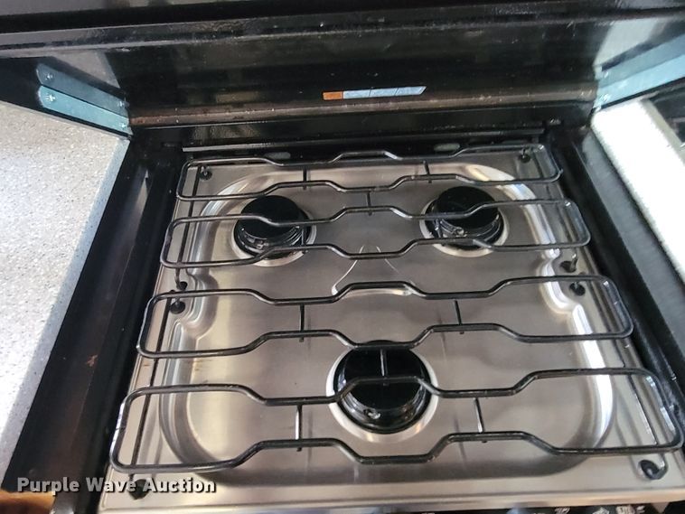 image for item HF9351 2005 Itasca Suncruiser  RV