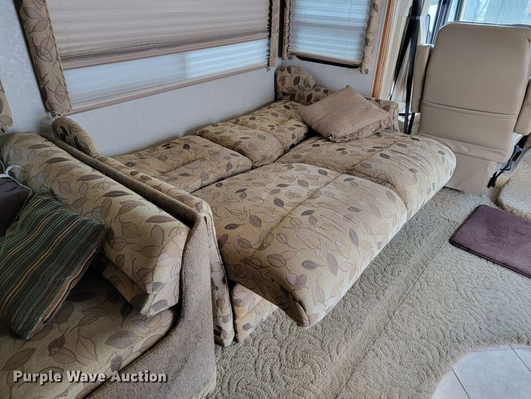 image for item HF9351 2005 Itasca Suncruiser  RV