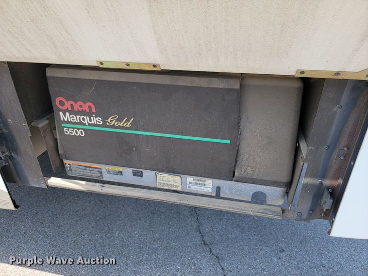 image for item HF9351 2005 Itasca Suncruiser  RV