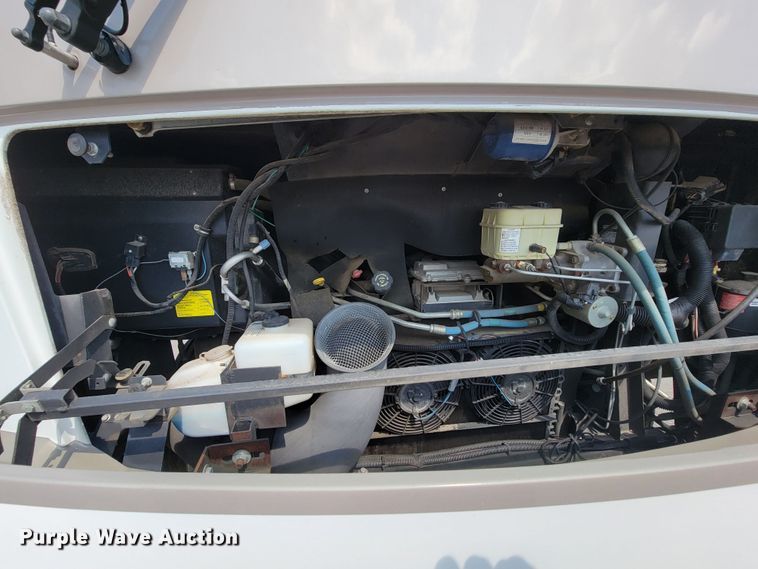 image for item HF9351 2005 Itasca Suncruiser  RV