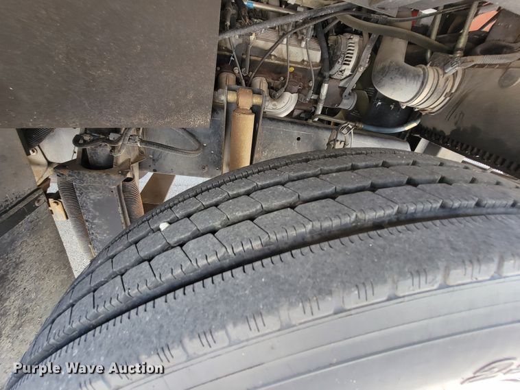 image for item HF9351 2005 Itasca Suncruiser  RV