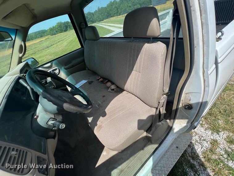 image for item HL9247 2000 Chevrolet Cheyenne 2500  pickup truck