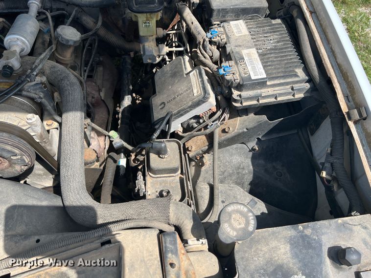 image for item HL9247 2000 Chevrolet Cheyenne 2500  pickup truck