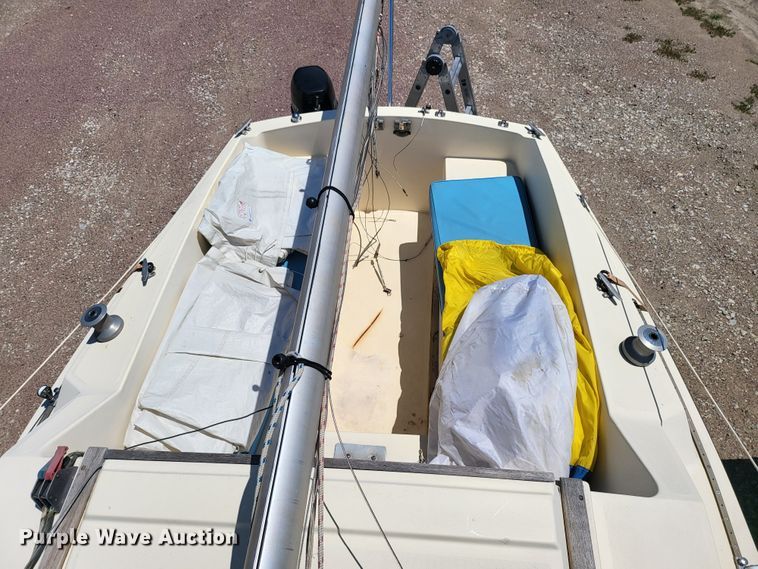 image for item IU9866 1979 Spirit 6.5  sailboat