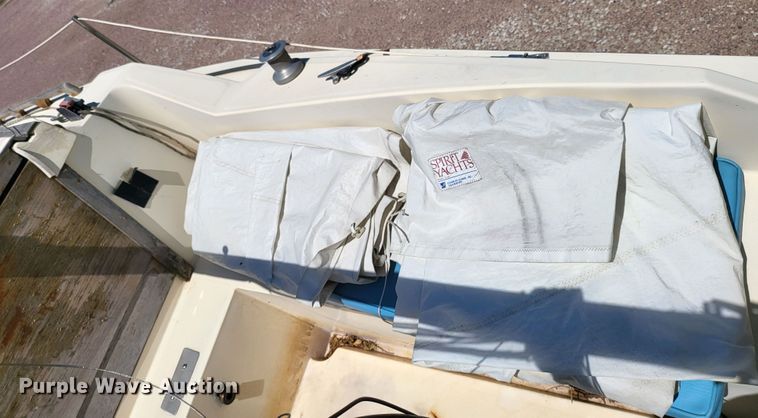 image for item IU9866 1979 Spirit 6.5  sailboat