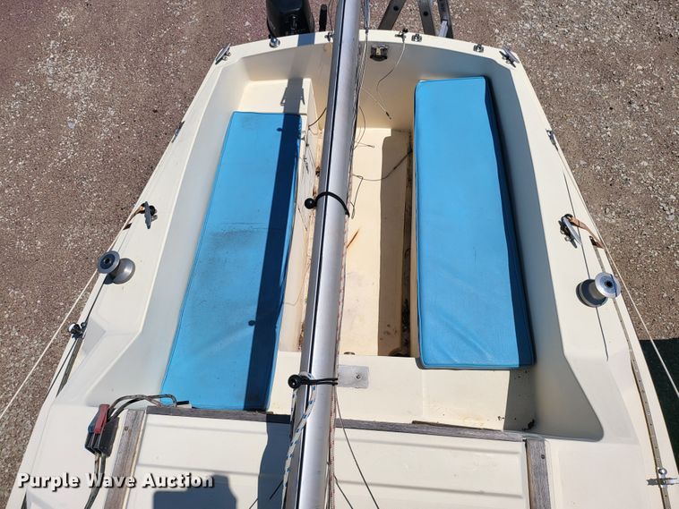 image for item IU9866 1979 Spirit 6.5  sailboat