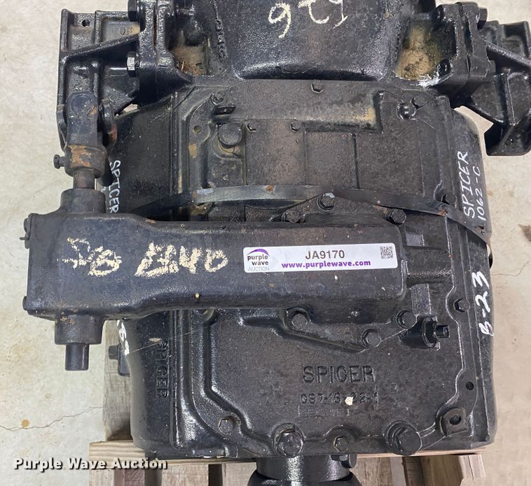 image for item JA9170 Spicer 1062-C  transmission
