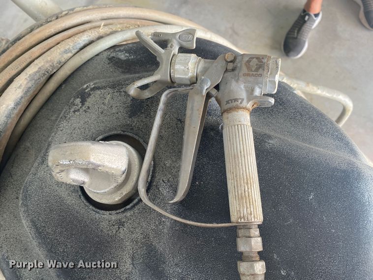 image for item JA9171 Graco Xtreme X70  paint sprayer