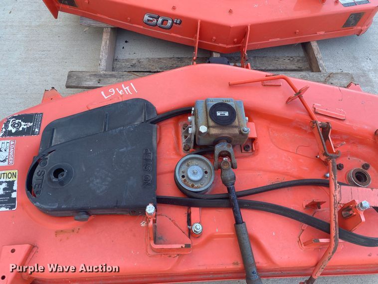 image for item JA9173 (4) mower decks