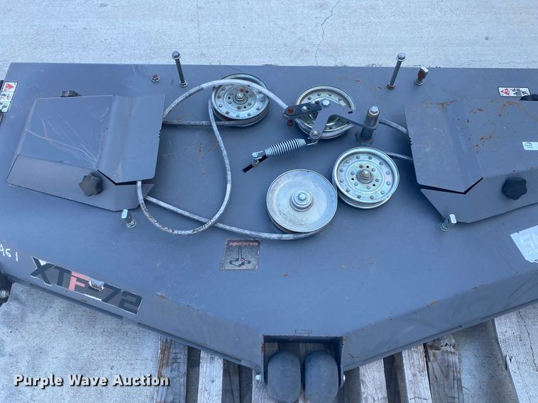 image for item JA9173 (4) mower decks