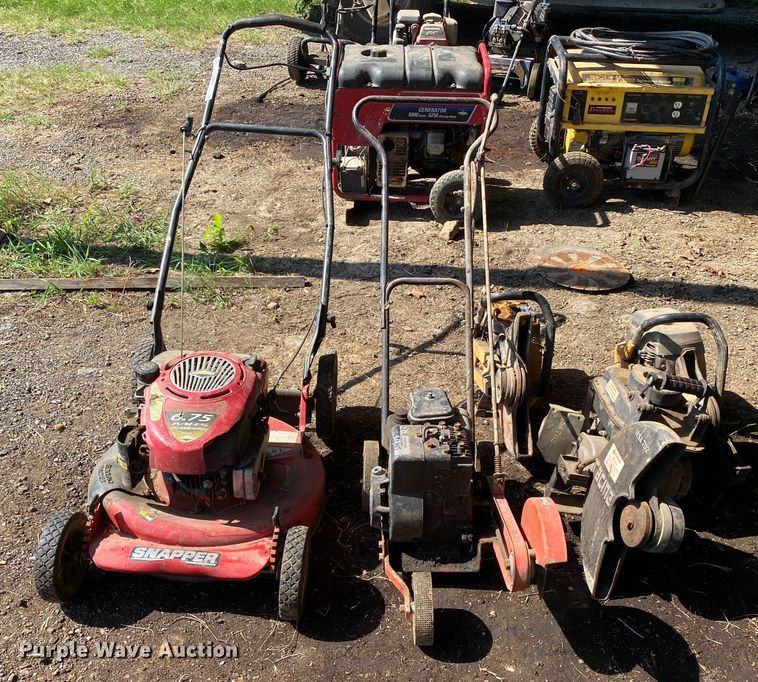 image for item JA9207 Snapper  push mower