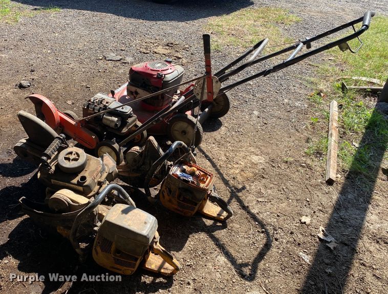 image for item JA9207 Snapper  push mower