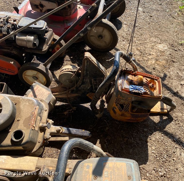 image for item JA9207 Snapper  push mower