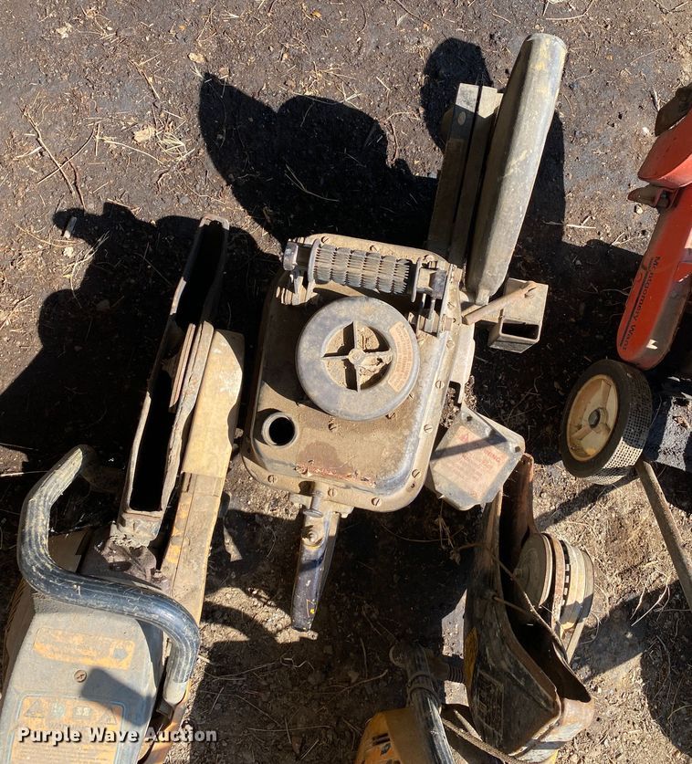 image for item JA9207 Snapper  push mower