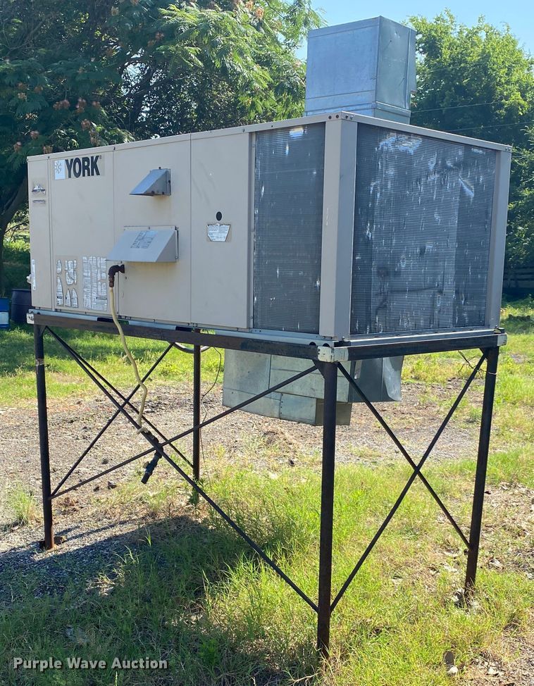 image for item JA9213 York D7CG060N09906A  HVAC unit