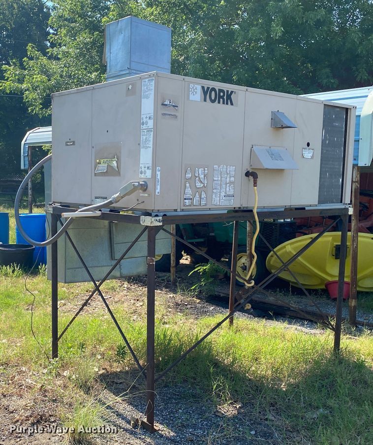 image for item JA9213 York D7CG060N09906A  HVAC unit