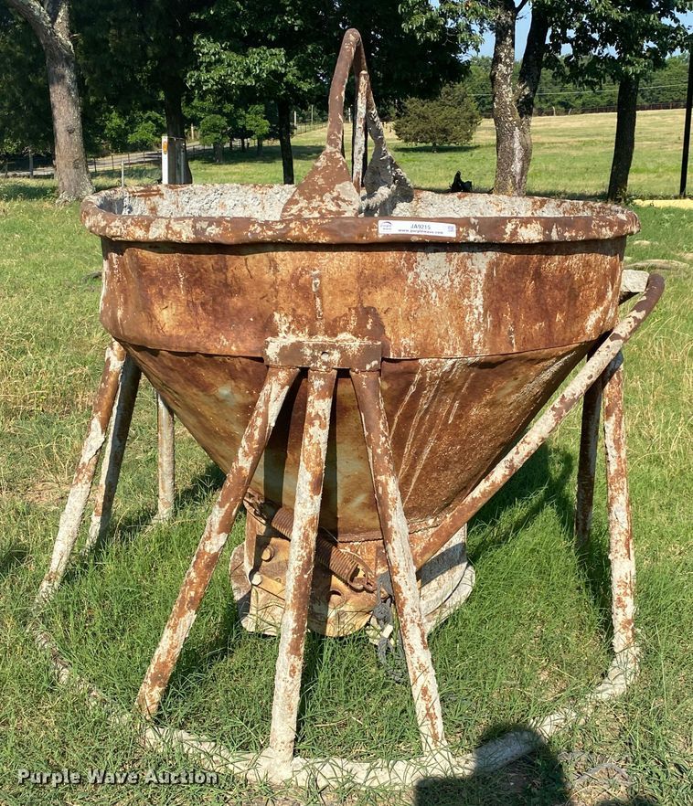 image for item JA9215 Concrete bucket