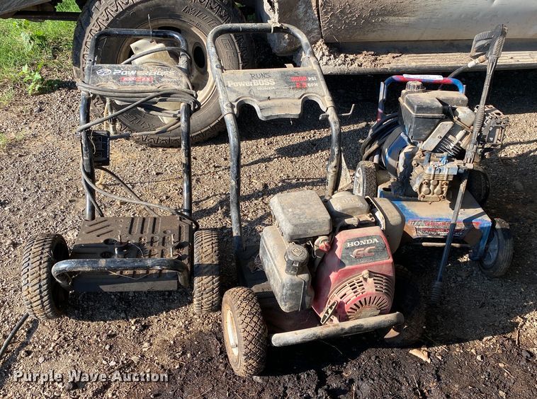 image for item JA9219 (2) pressure washers