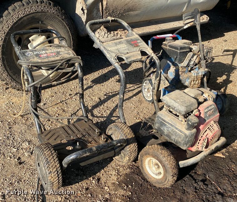 image for item JA9219 (2) pressure washers