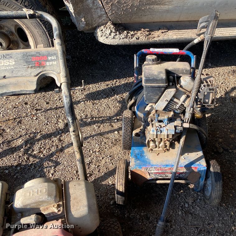 image for item JA9219 (2) pressure washers